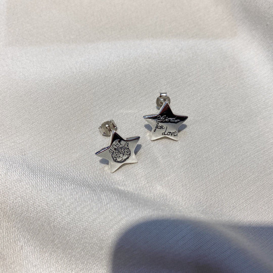 Gucci GG Silver Blind for Love Star Earrings