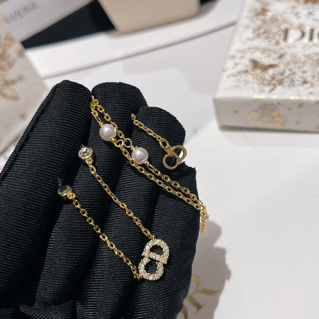 Dior Clair D Lune Necklace Pearl Gold