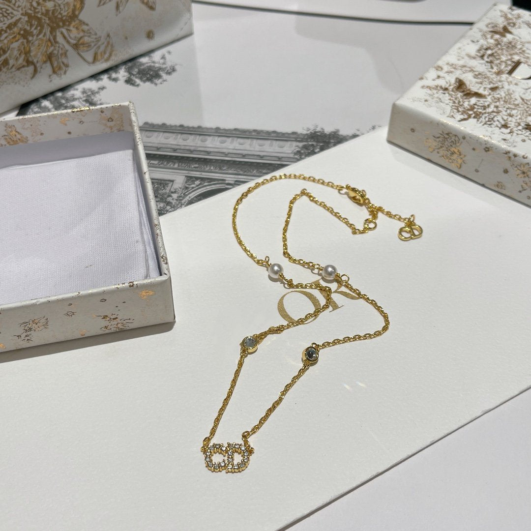 Dior Clair D Lune Necklace Pearl Gold