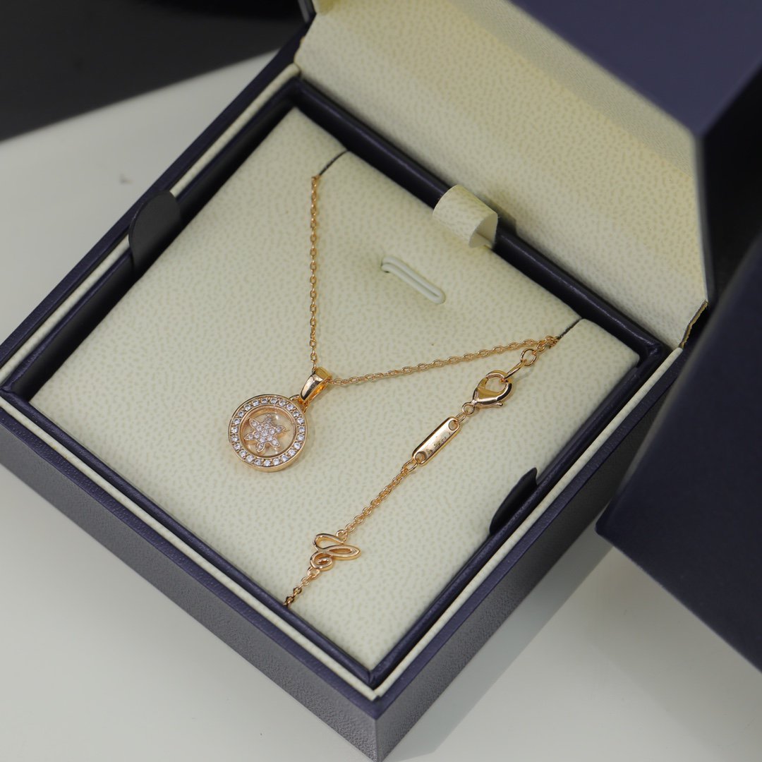 Chopard Happy Heart Pendant Cubic Zirconia Pink Gold Necklace