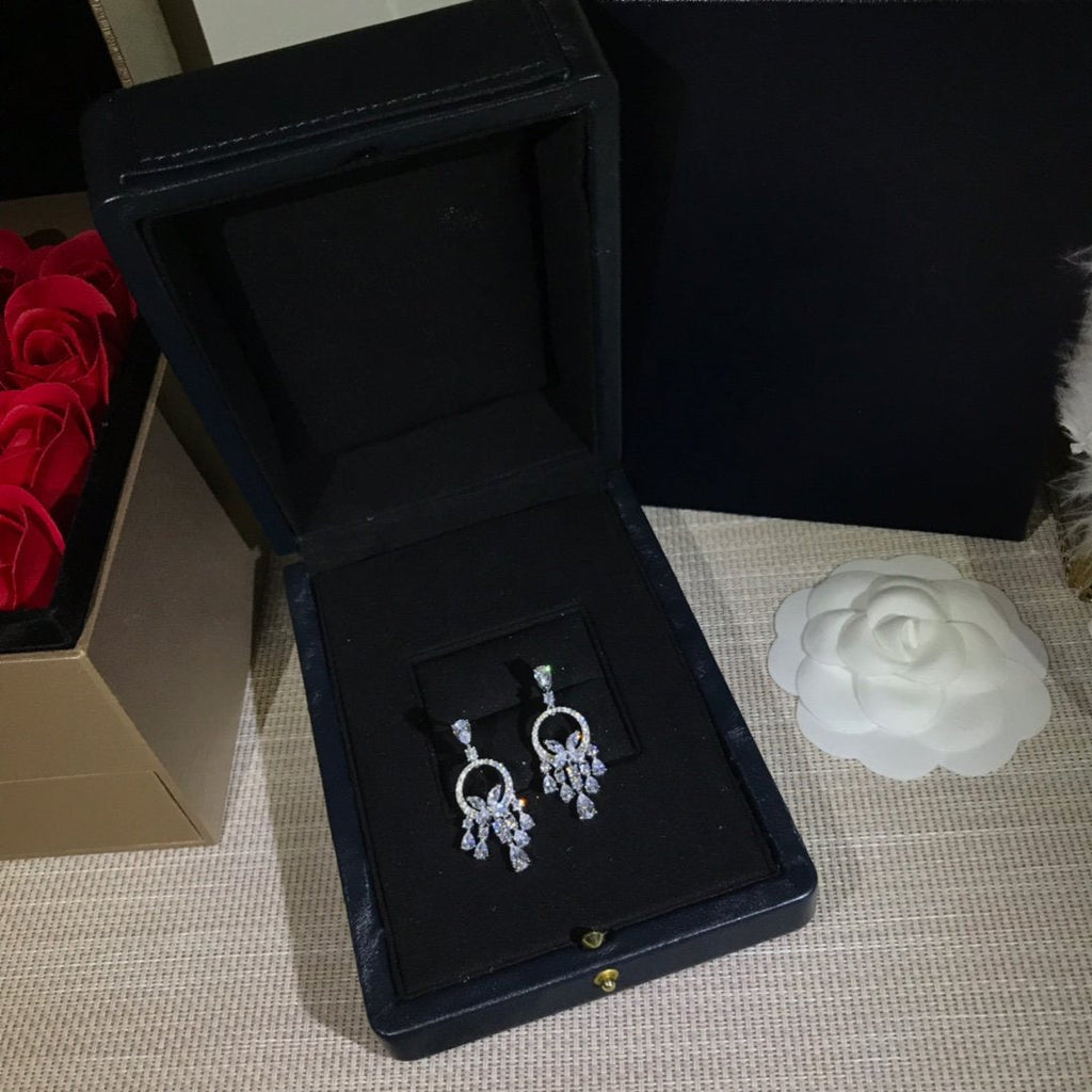 Graff Butterfly Chandelier Classic Silver Diamond Earrings