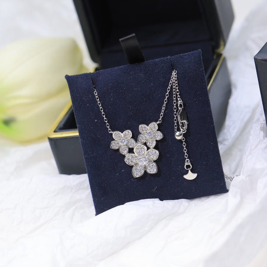 Graff Wild Flower Silver Cubic Zirconia Cluster Necklace