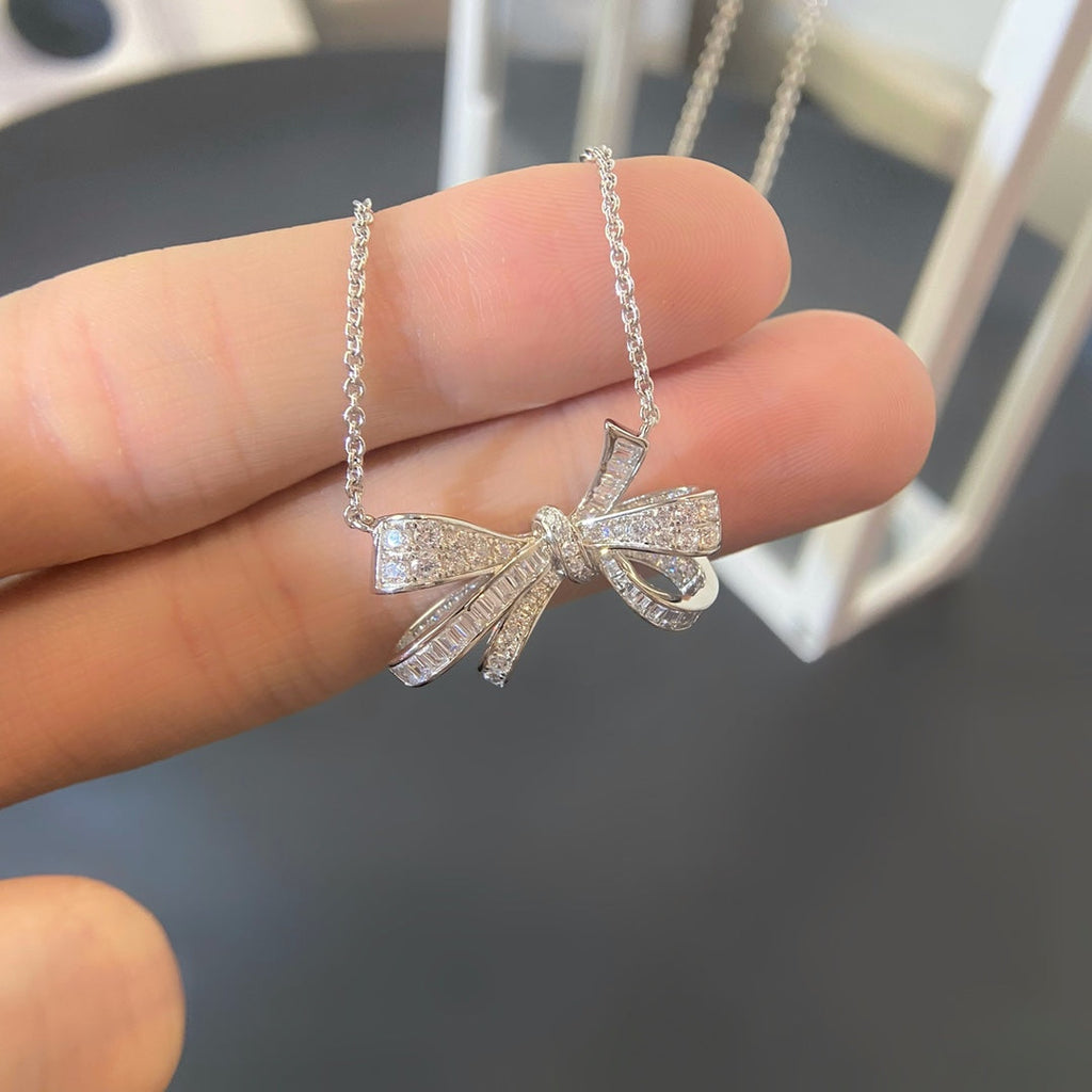 Graff Tilda Box Classic Silver Cubic Zirconia Necklace