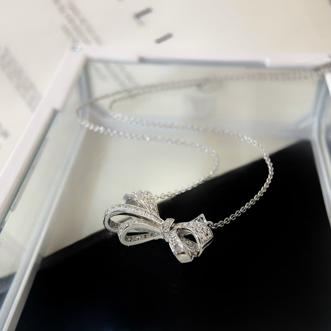 Graff Tilda Box Classic Silver Cubic Zirconia Necklace