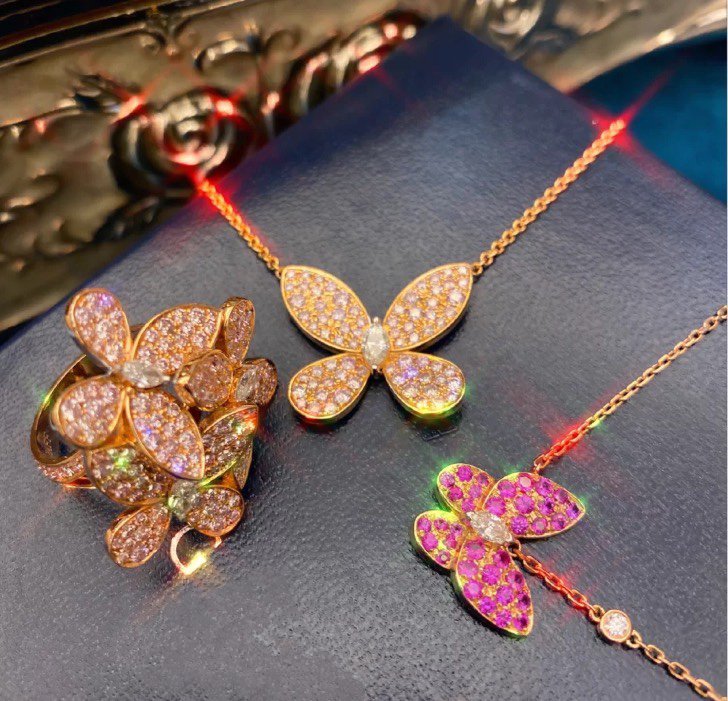 Graff Butterfly Gold Cubic Zirconia Paved Necklace