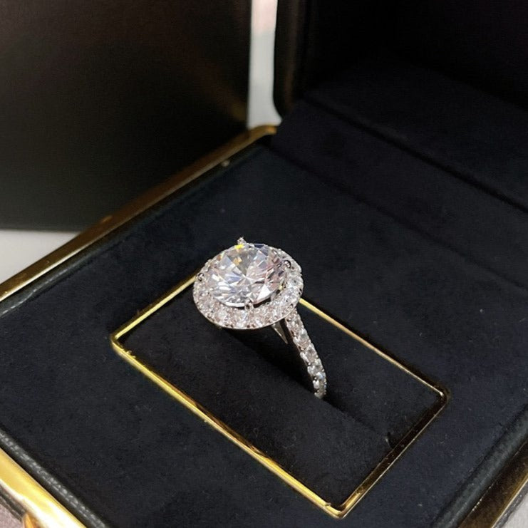 Graff Gra Band Silver Cubic Zirconia Paved Ring