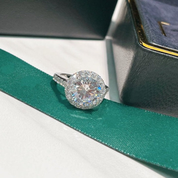 Graff Gra Band Silver Cubic Zirconia Paved Ring