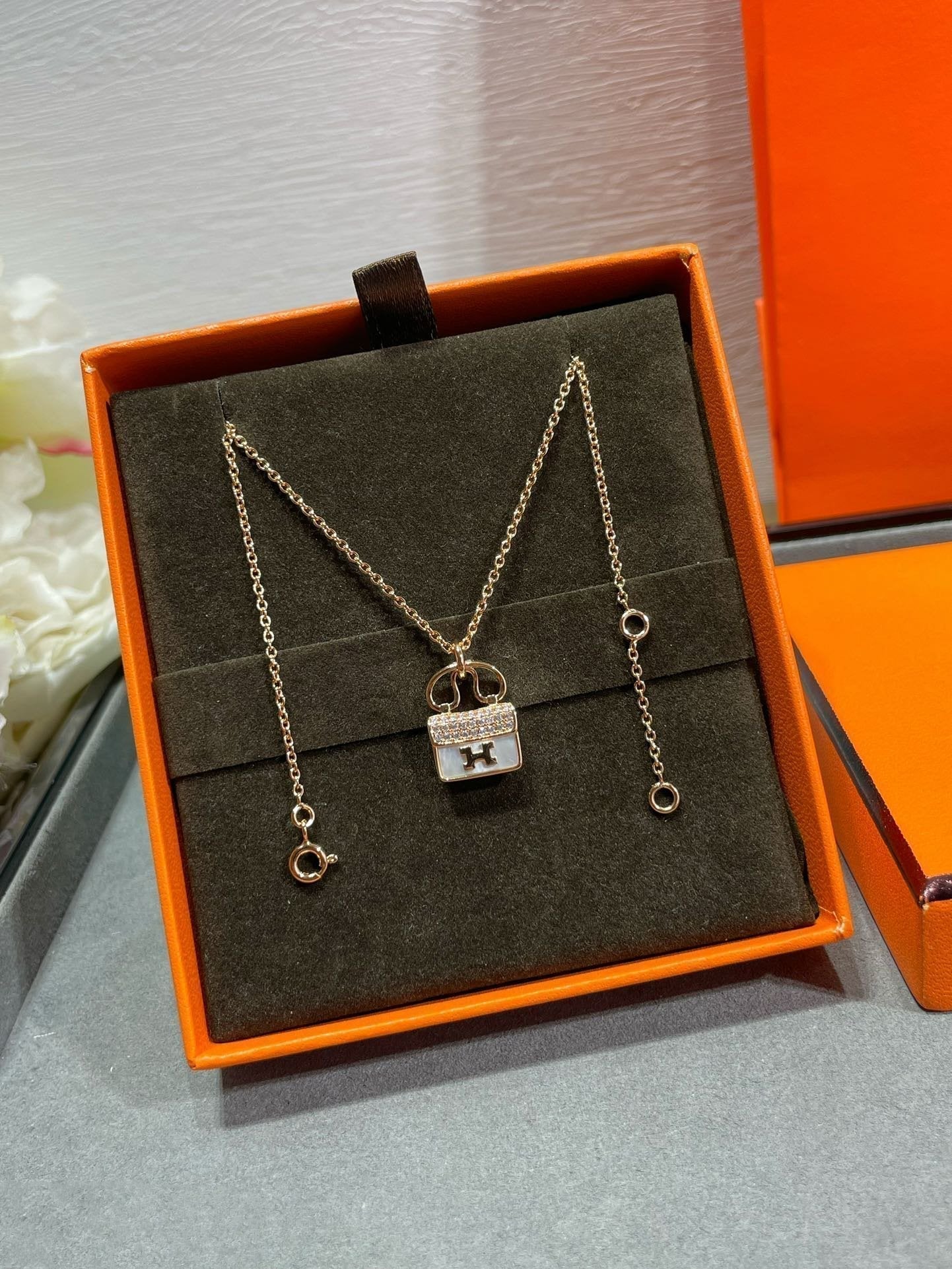 Hermes H Circe Moissanite Pendant Necklace Gold