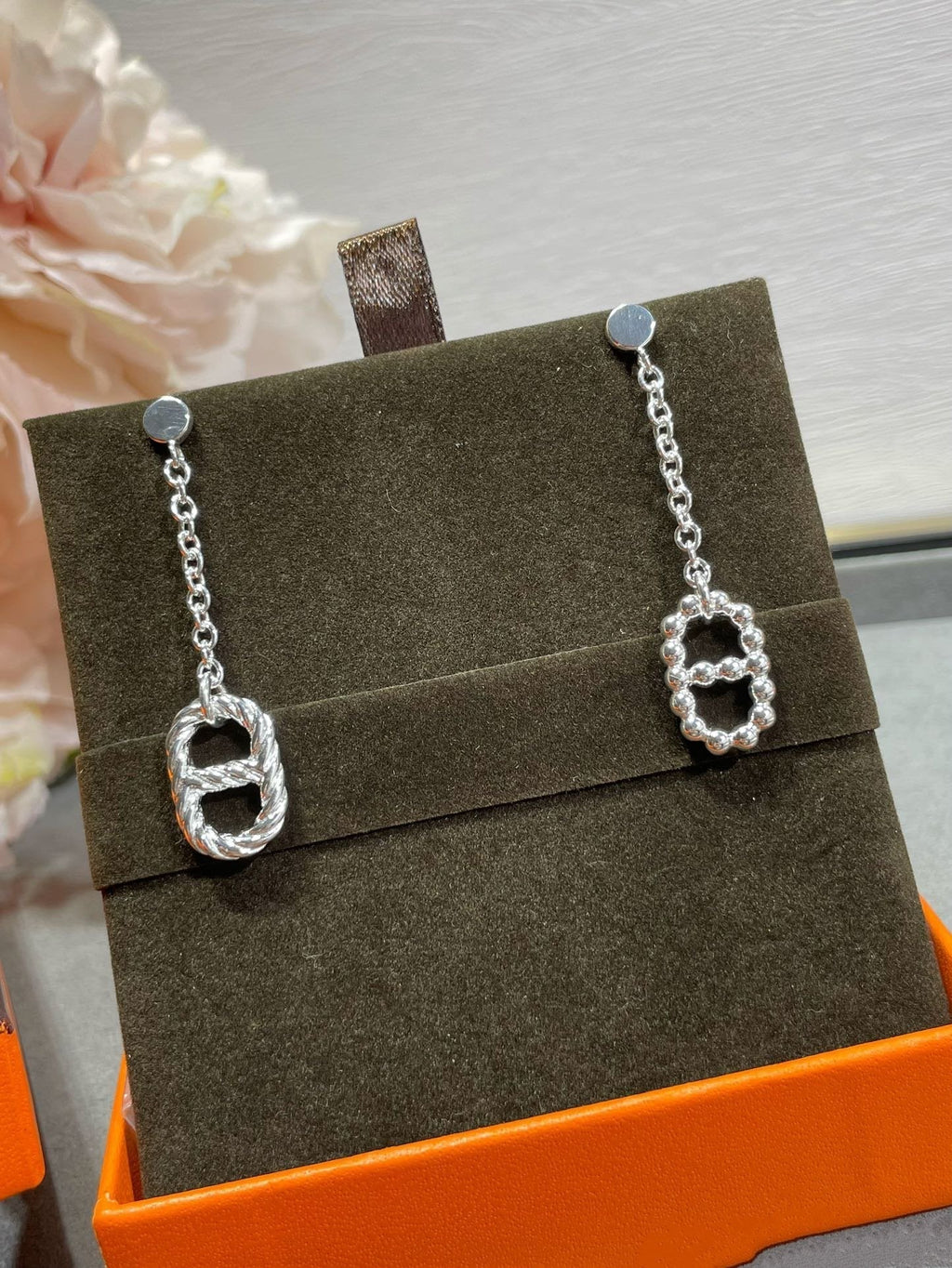 Hermes H Plain Silver Ab Pig Nose Earrings