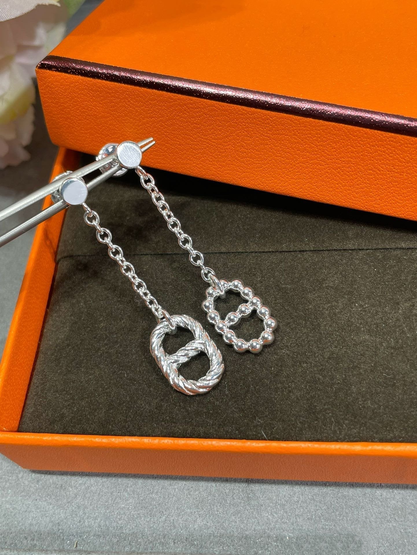 Hermes H Plain Silver Ab Pig Nose Earrings
