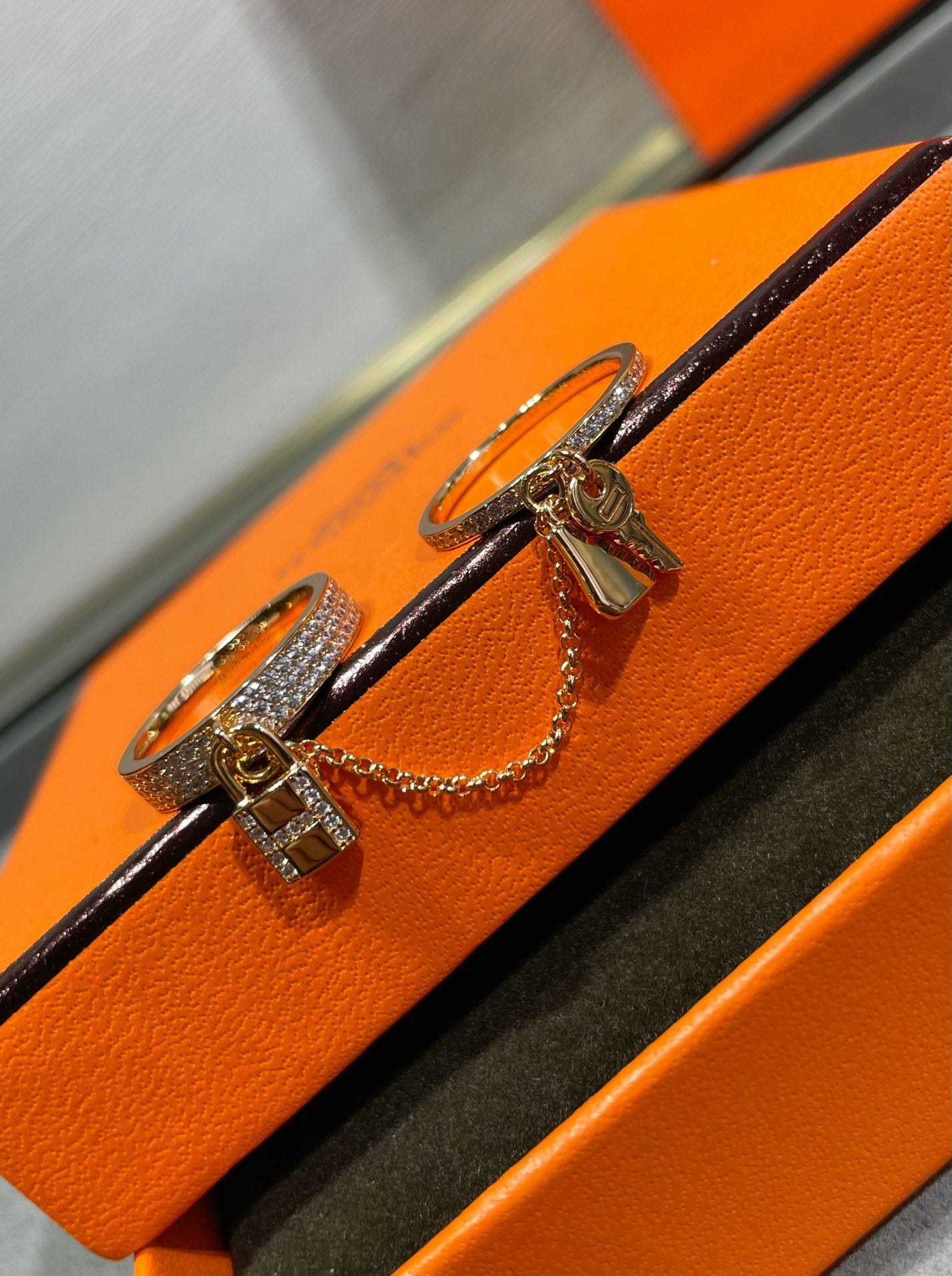 Hermes HM Kelly Clochette Double Ring in Rose Gold with Diamonds