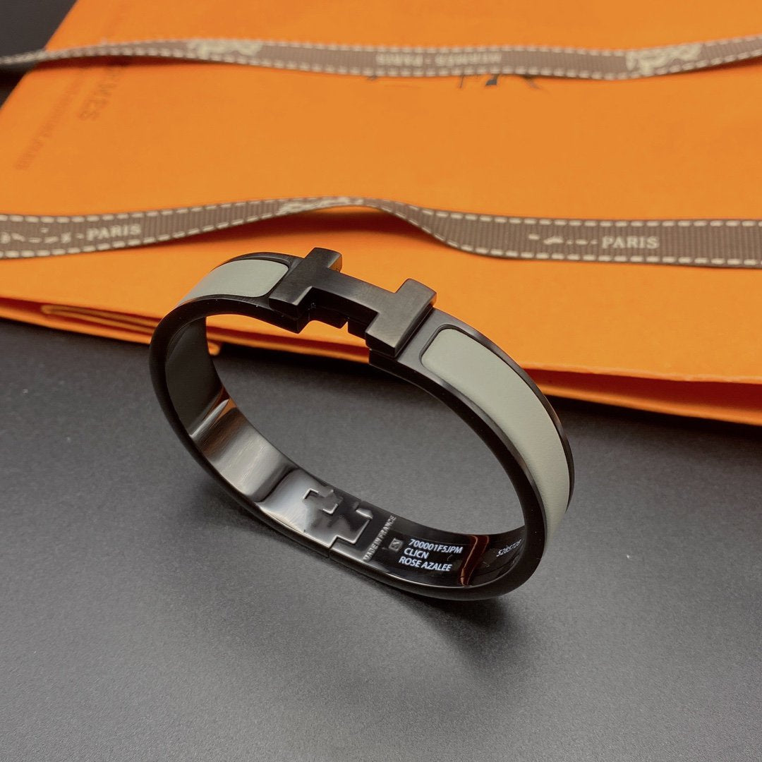 Hermes Clic HM So Black Grey Bracelet