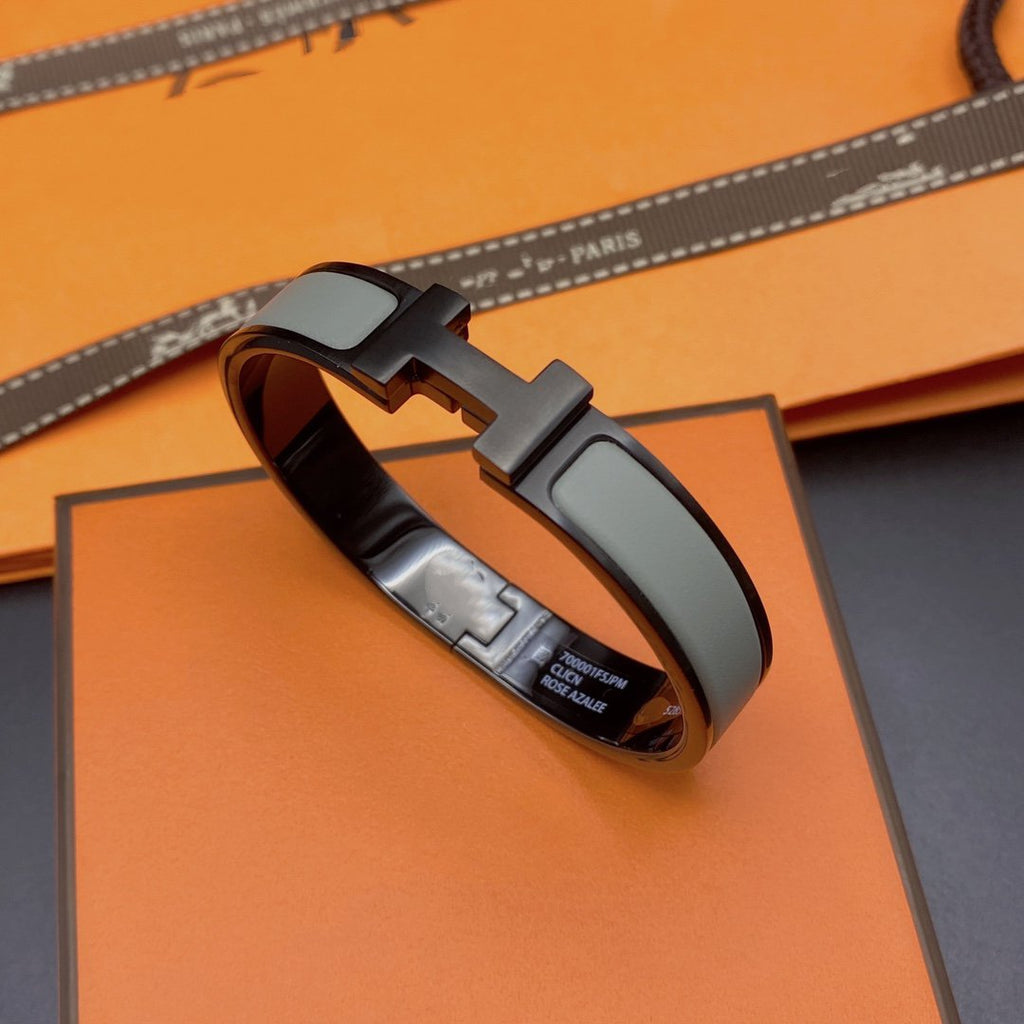Hermes Clic HM So Black Grey Bracelet