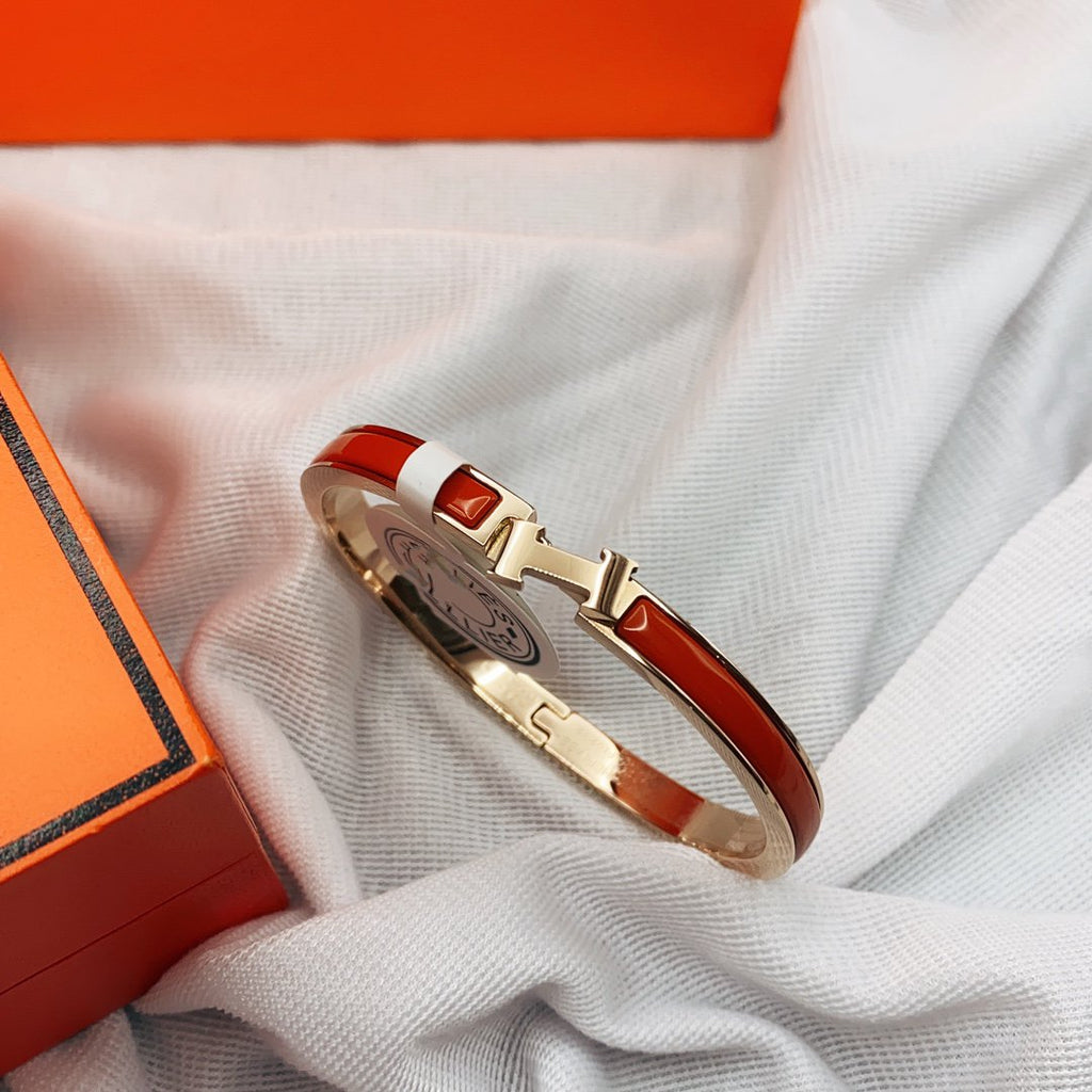 Hermes Classic HM Clic Red 8MM Enamel Bracelet