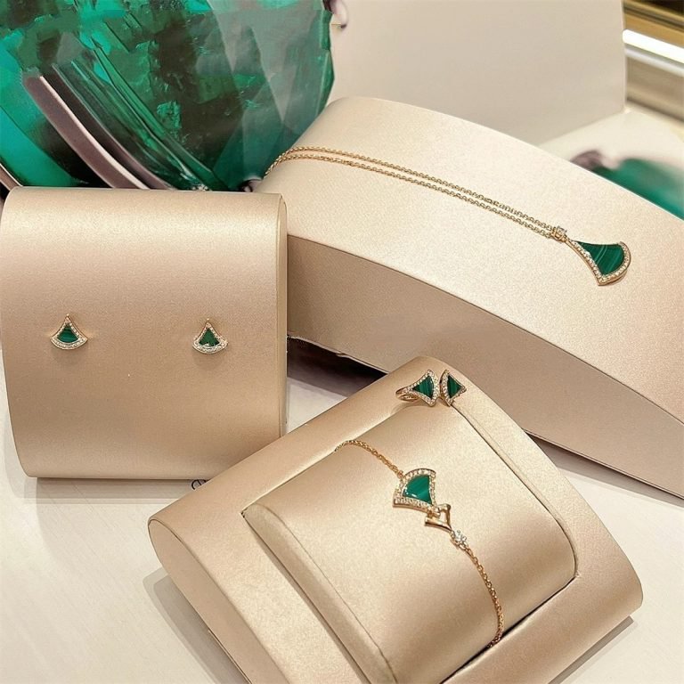 Bvlgari Dream Bracelet Malachite Pink Gold Cubic Zirconia