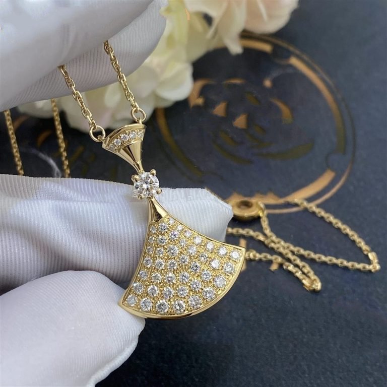 Bvlgari Dream Necklace Gold Full Cubic Zirconia