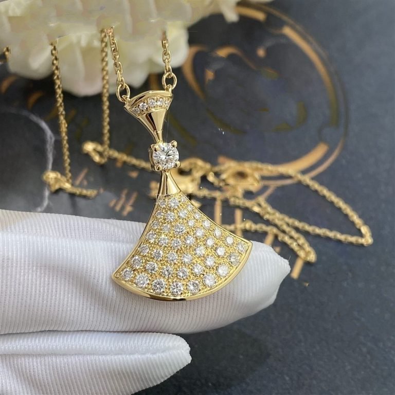 Bvlgari Dream Necklace Gold Full Cubic Zirconia