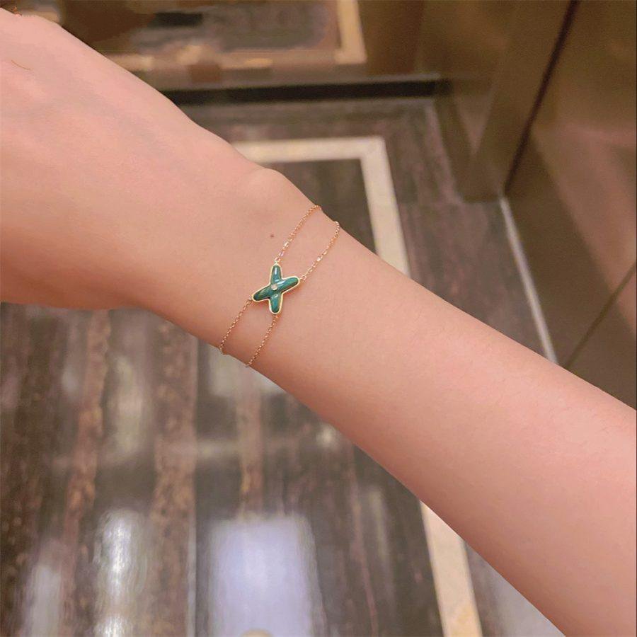 Chaumet Jeux Bracelet Malachite Pink Gold 1 Cubic Zirconia