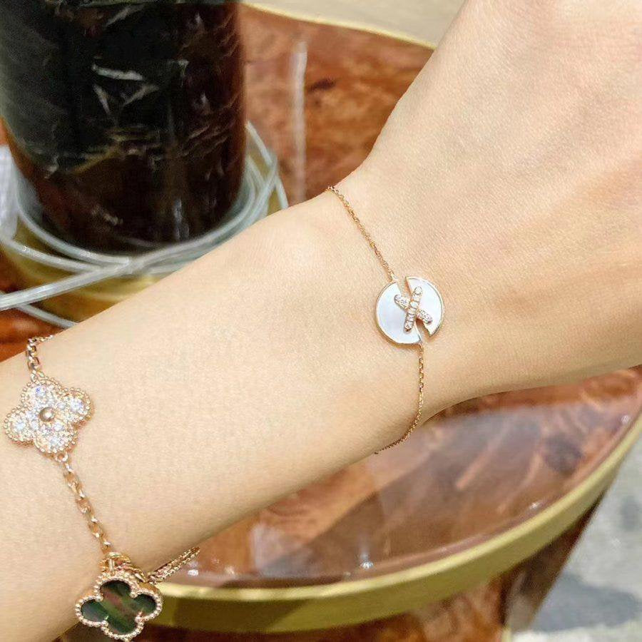 Chaumet Jeux de Bracelet MOP Pink Gold Cubic Zirconia