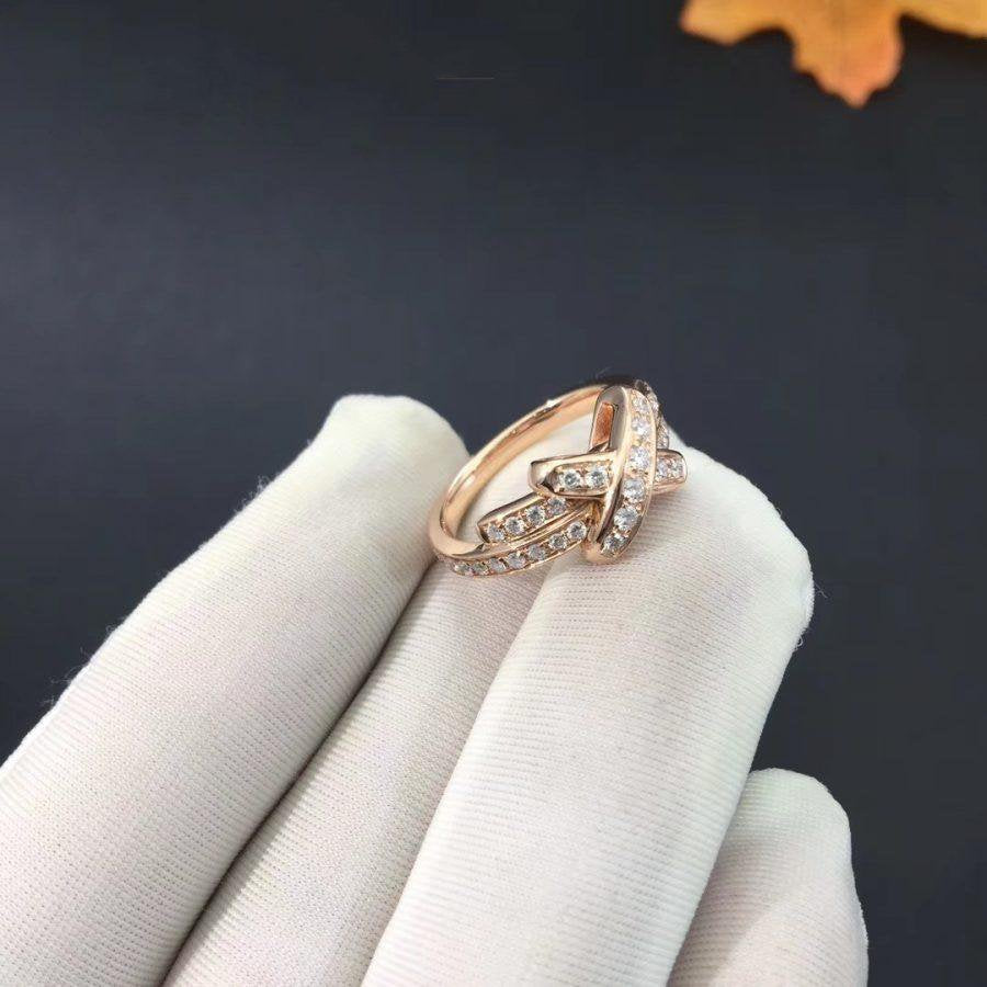 Chaumet Jeux de Ring Pink Gold Cubic Zirconia
