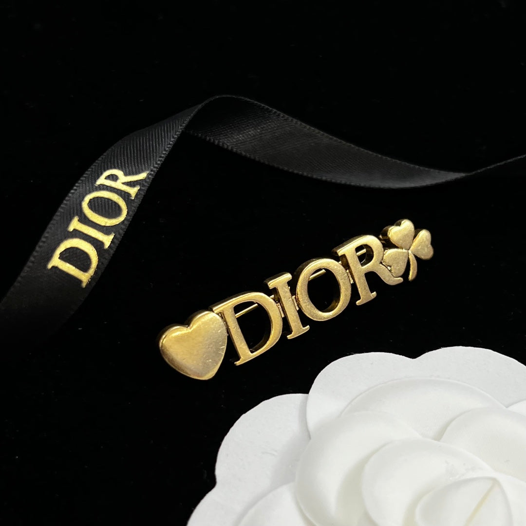 Dior CD Brooch 09
