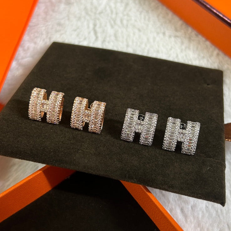 Hermes H Stud Earrings with Diamonds