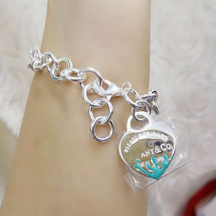 Tiffany Love Heart Return to Tif Silver Bracelet
