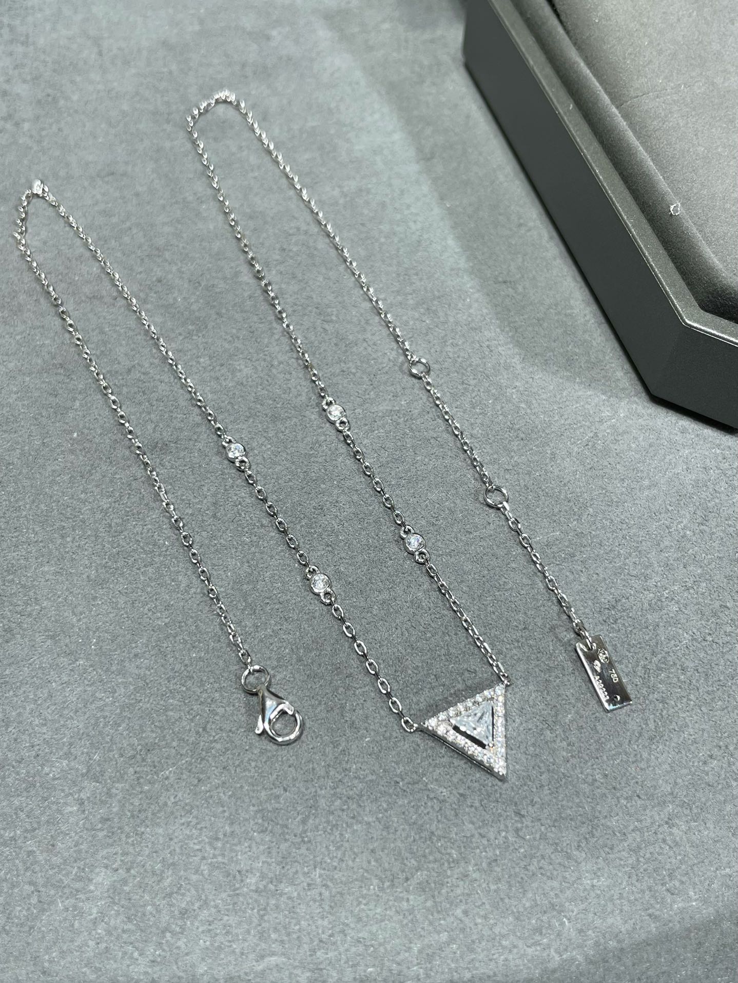 Messika Messik Triangle Cubic Zirconia Silver Necklace