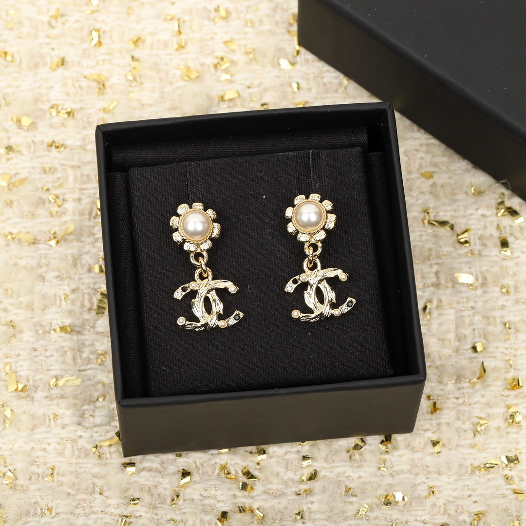 Chanel Sunflower Gold Multi Diamonds Drop Earrings