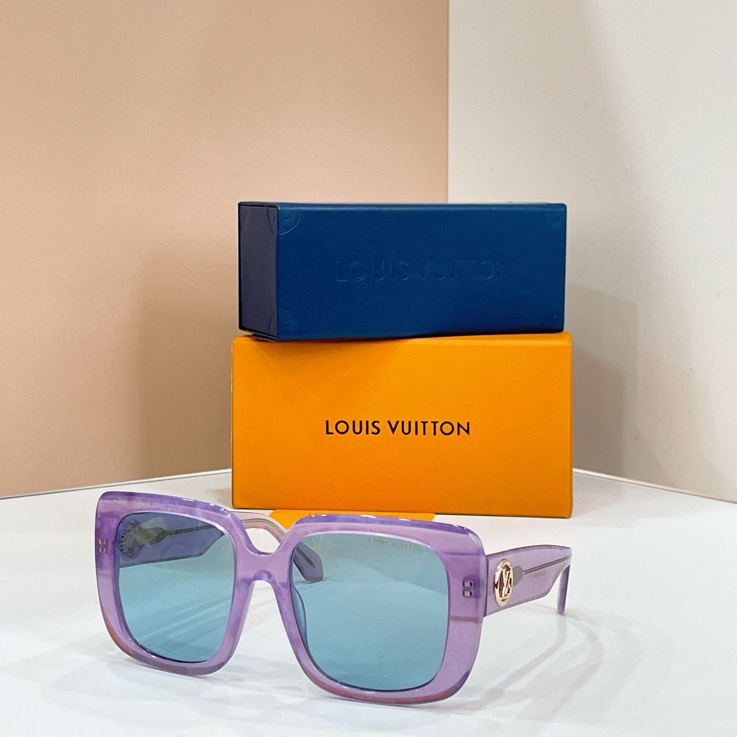 Louis Vuitton Z2592 Eyeglasses