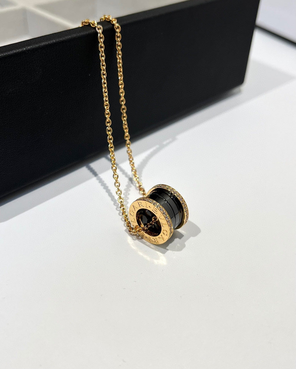 Bvlgari Zero 1 Black Ceramic Cubic Zirconia Pink Gold Necklace