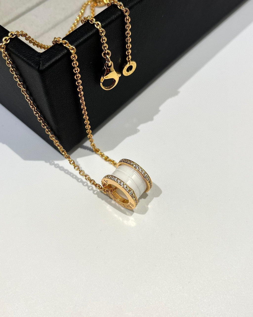 Bvlgari Zero 1 White Ceramic Cubic Zirconia Pink Gold Necklace